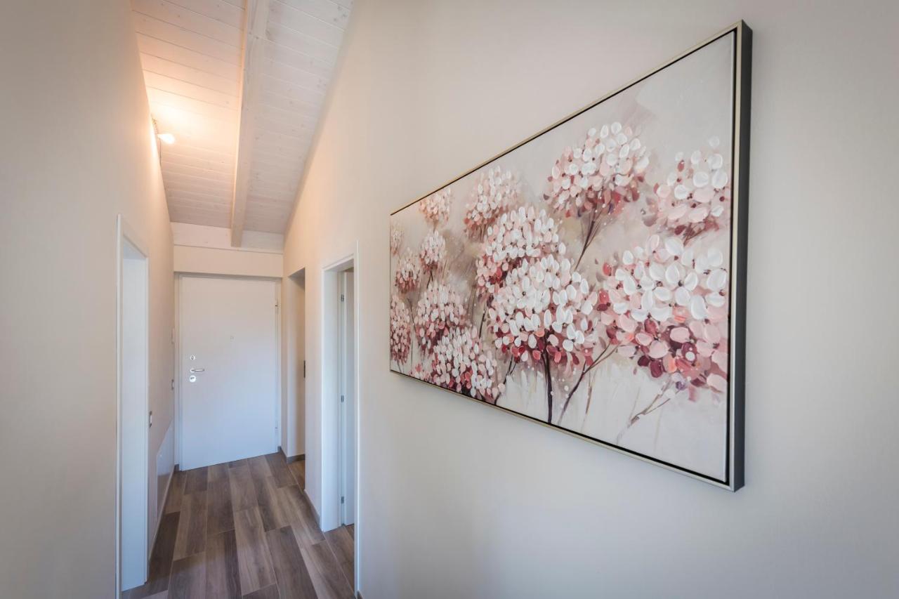 Lugano Suites Gravesano Buitenkant foto
